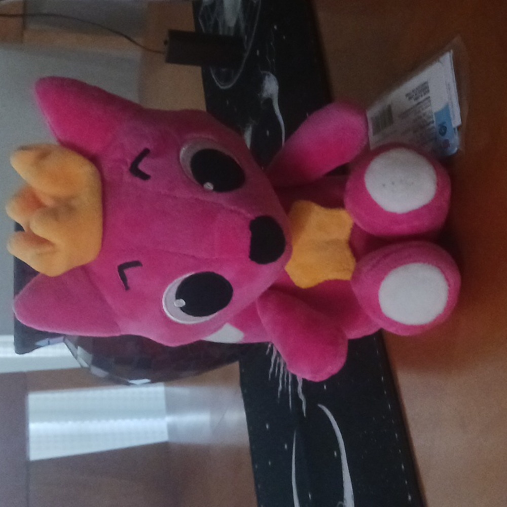 Pinkfong Singing Plushie